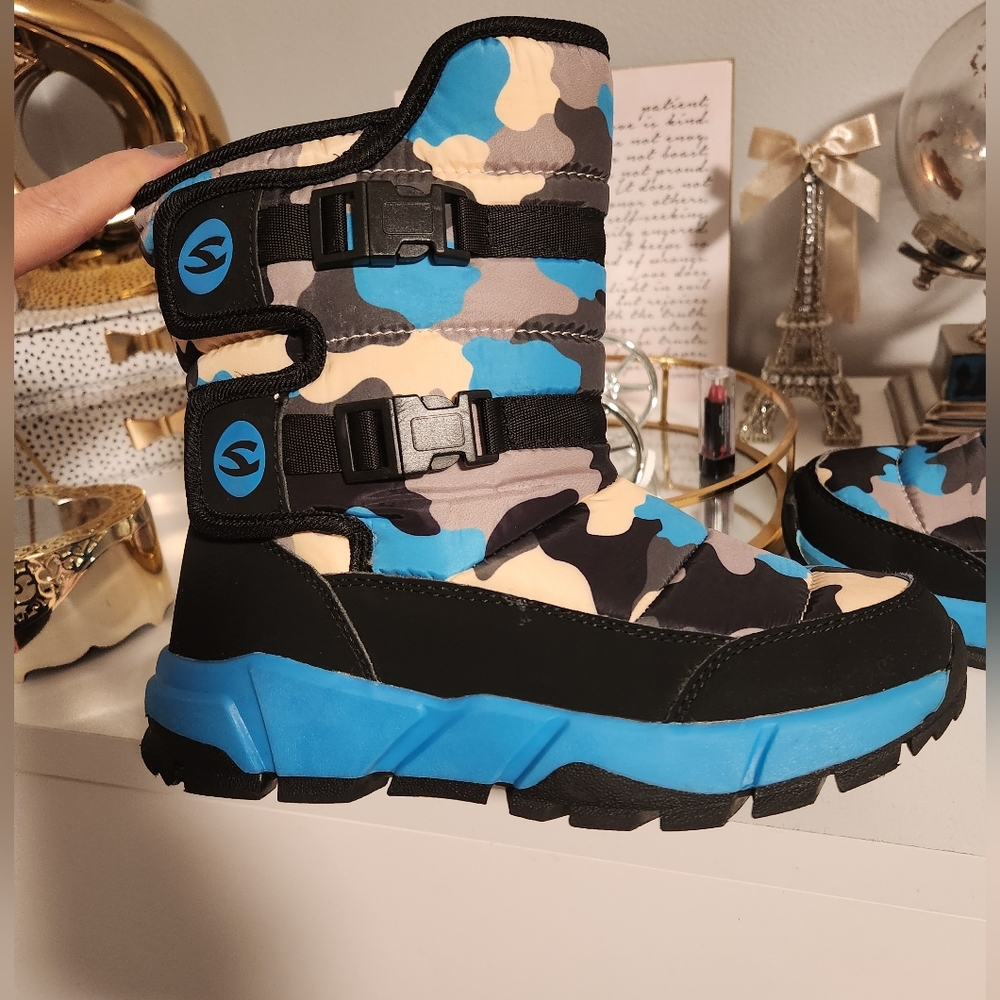 Gubarun Kids Winter boots size 3
